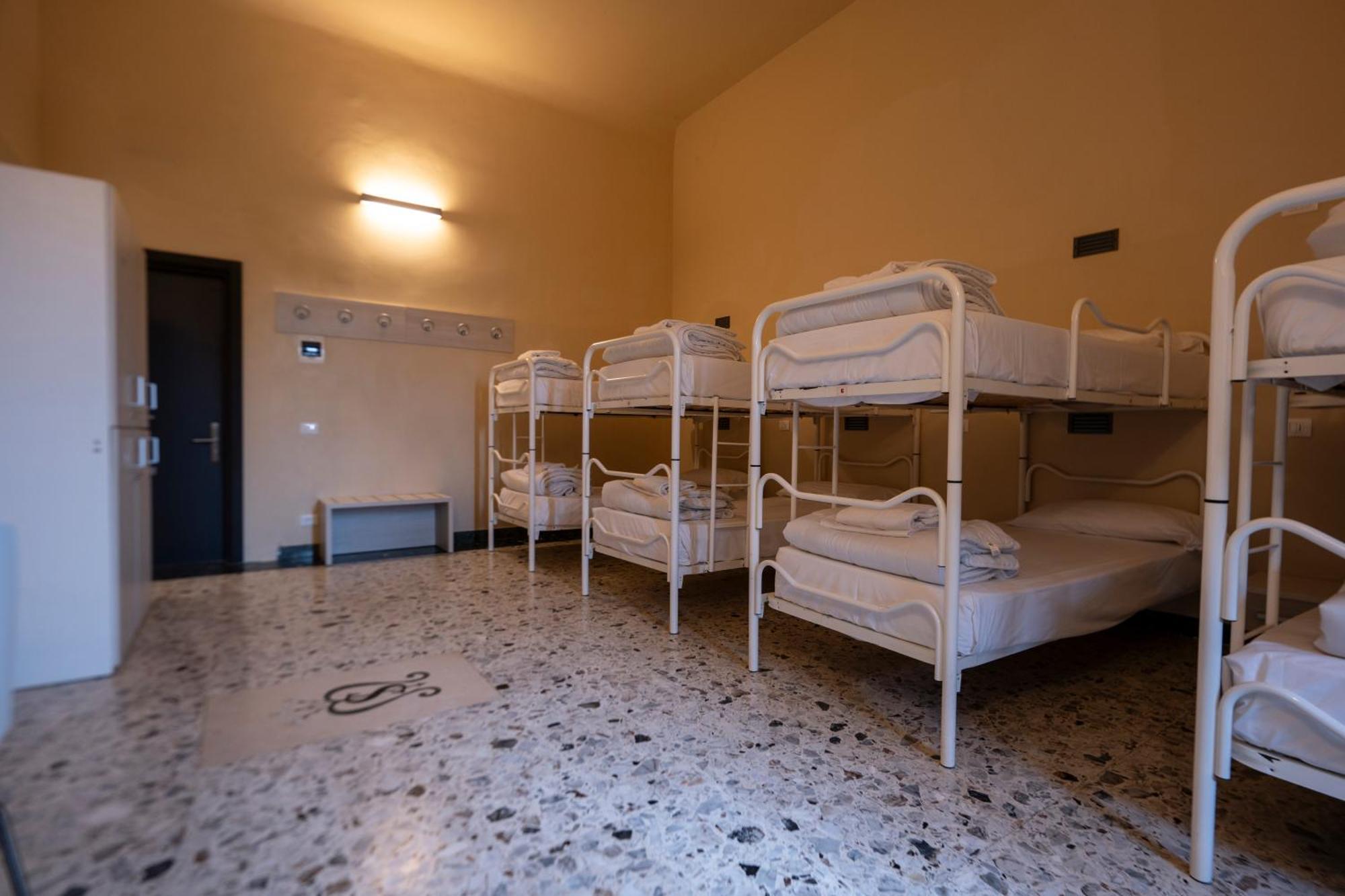 Hotel & Hostel 7 Florence Buitenkant foto